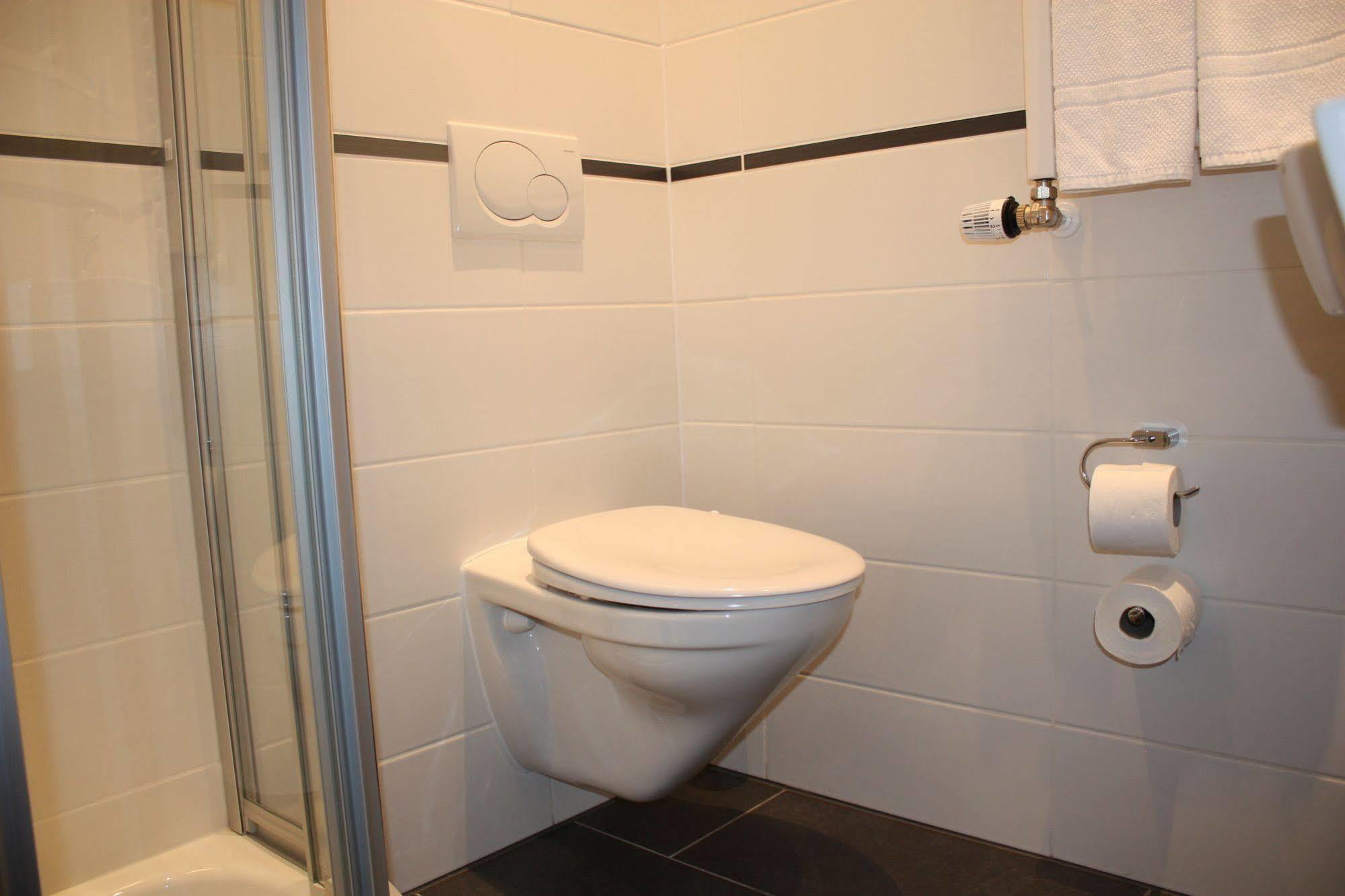 Hotel Op Der Bleech Larochette Luaran gambar